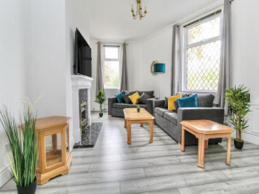 2 Bed House, Sleeps 5, Ideal for Contractors, St Helens, Long Term Stays Weekly & Monthly Offers